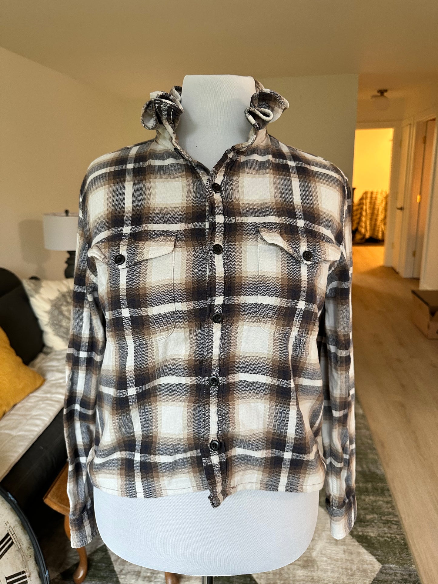 Medium - American Eagle