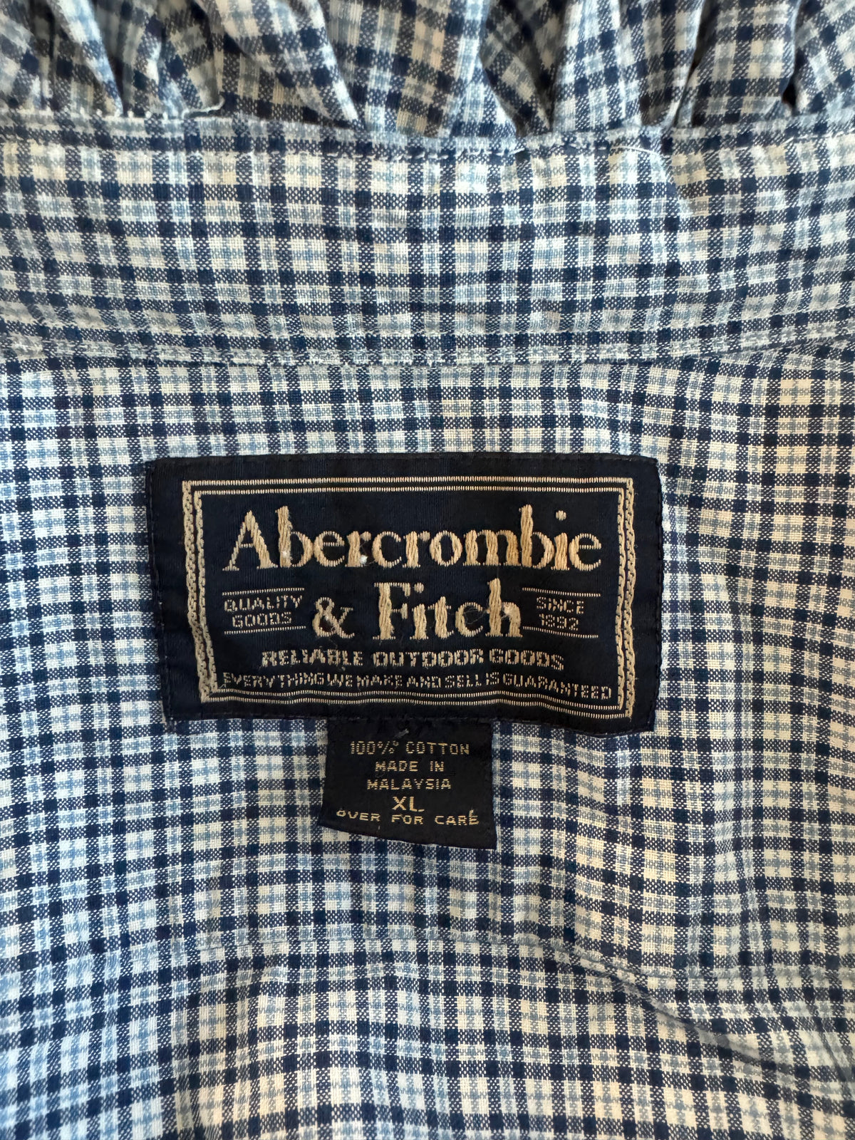 XL - Abercrombie & Fitch
